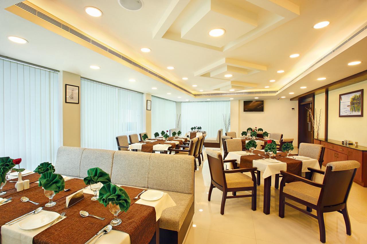 Hotel Joyees Residency Kottayam Exterior foto