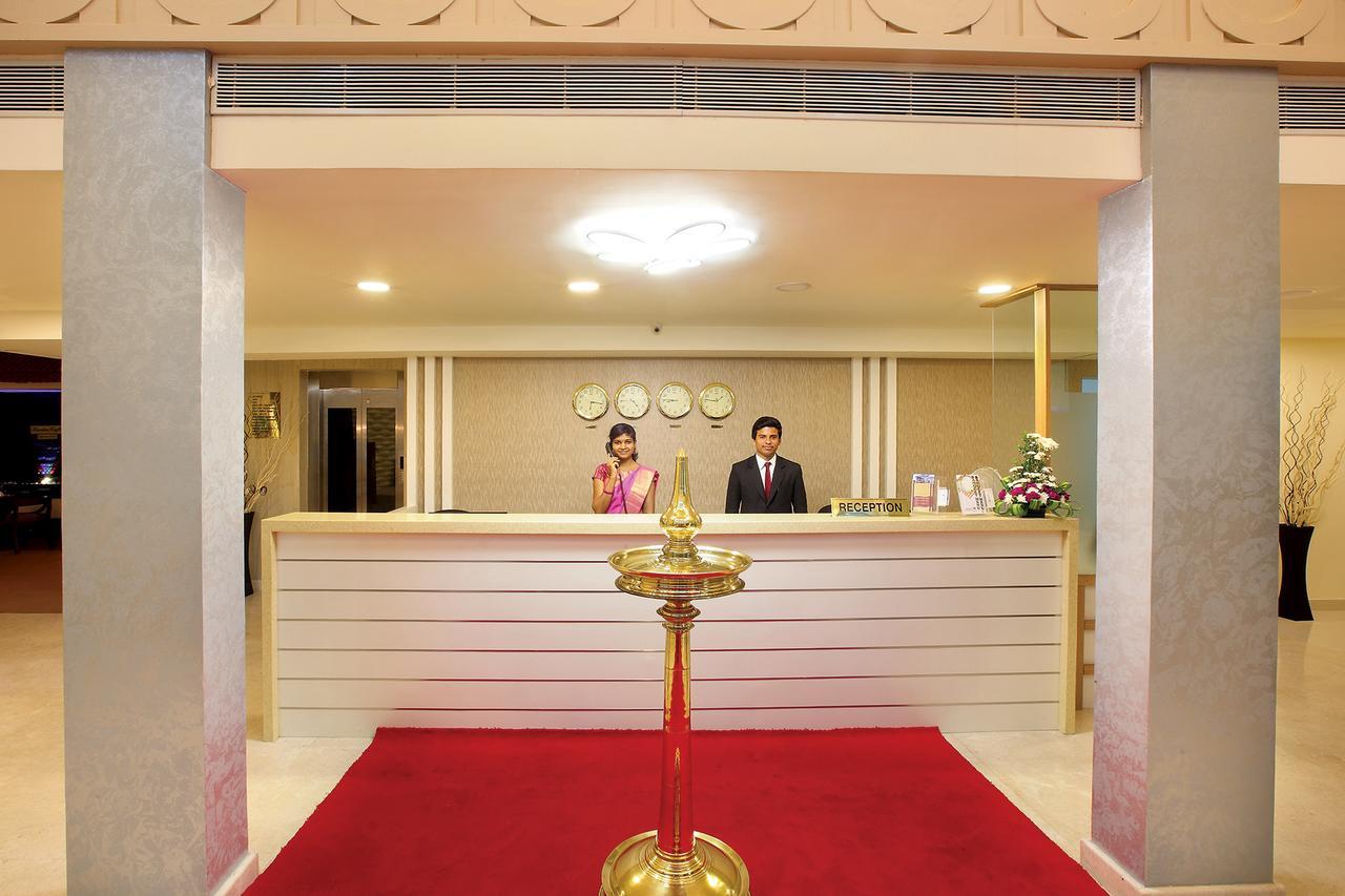 Hotel Joyees Residency Kottayam Exterior foto