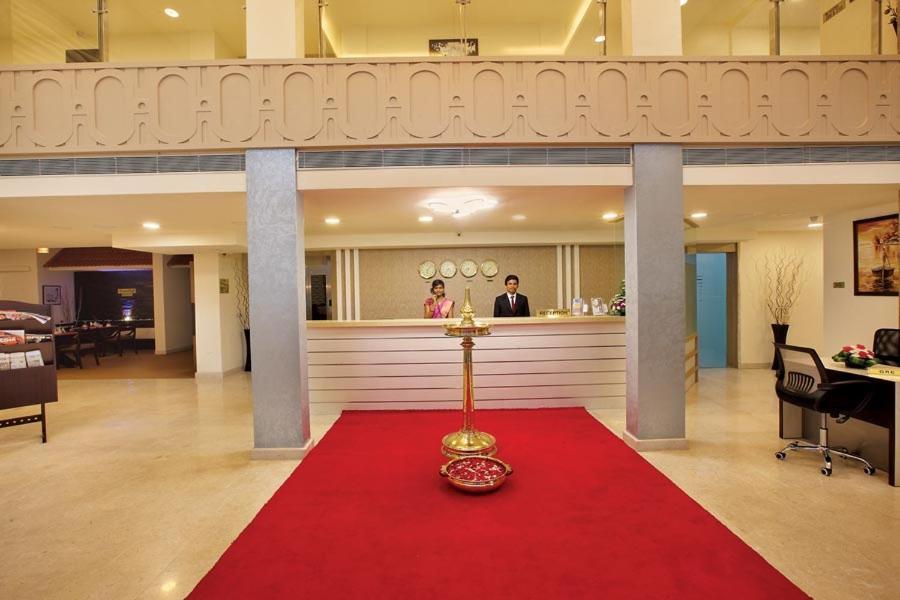 Hotel Joyees Residency Kottayam Exterior foto